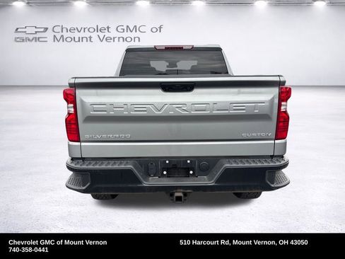 Used 2025 Chevrolet Silverado 1500 Custom Trail Boss AWD/4WD image 4