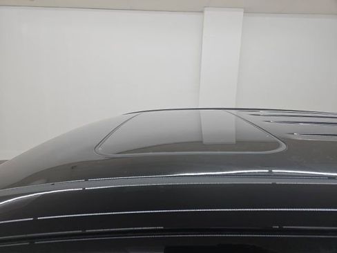 Used 2023 Chevrolet Colorado Z71 w/ Z71 Convenience Package 2 image 2