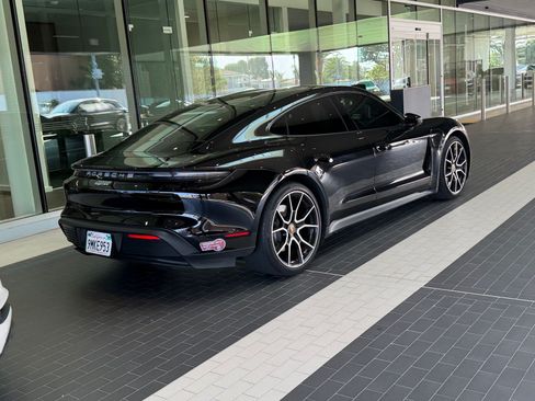 Certified 2024 Porsche Taycan RWD image 10