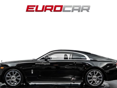 Used 2019 Rolls-Royce Wraith RWD image 2