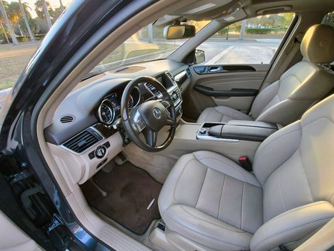 Used 2015 Mercedes-Benz ML 350 2WD image 5