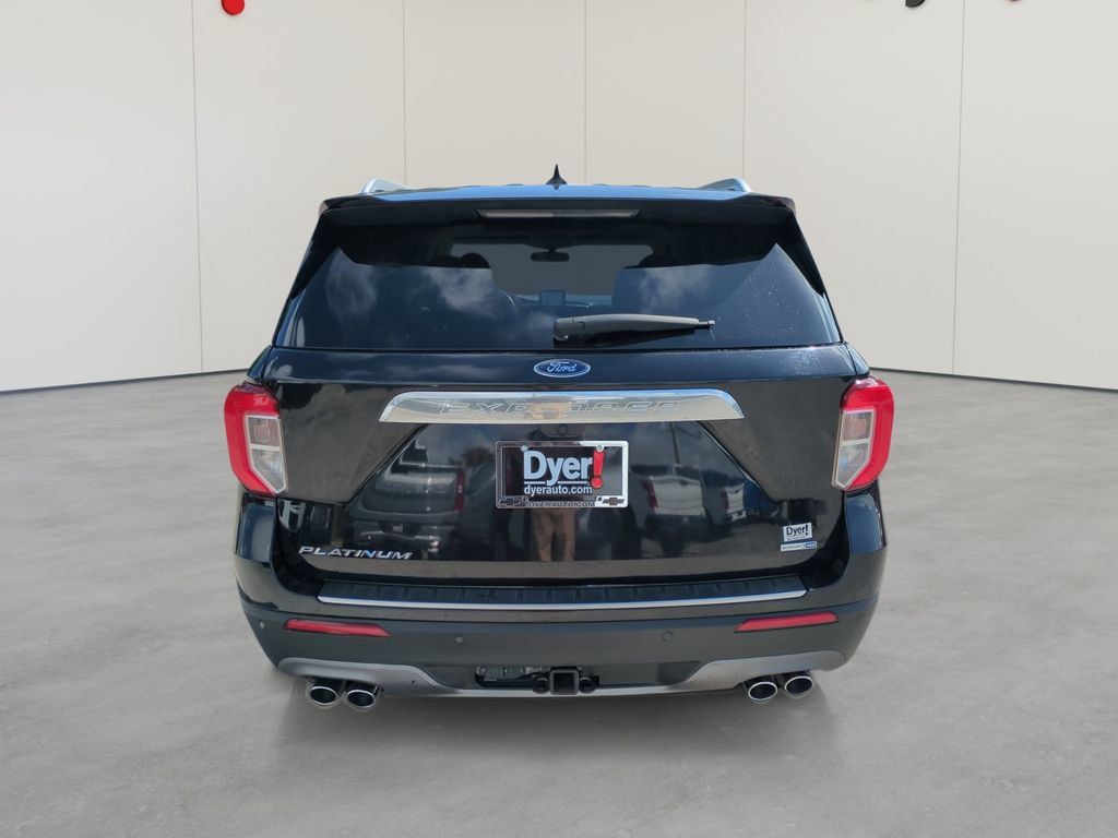 Used 2020 Ford Explorer Platinum w/ Premium Technology Package AWD/4WD image 4