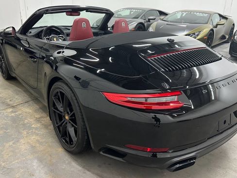 Used 2018 Porsche 911 Carrera image 14