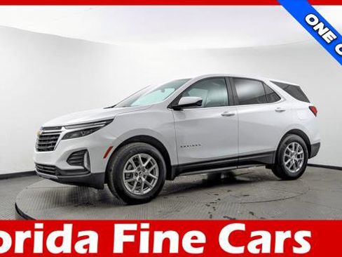 Used 2024 Chevrolet Equinox LT image 1