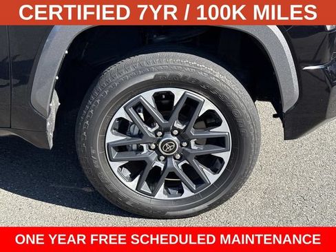 Used 2023 Toyota Tundra Limited AWD/4WD image 7