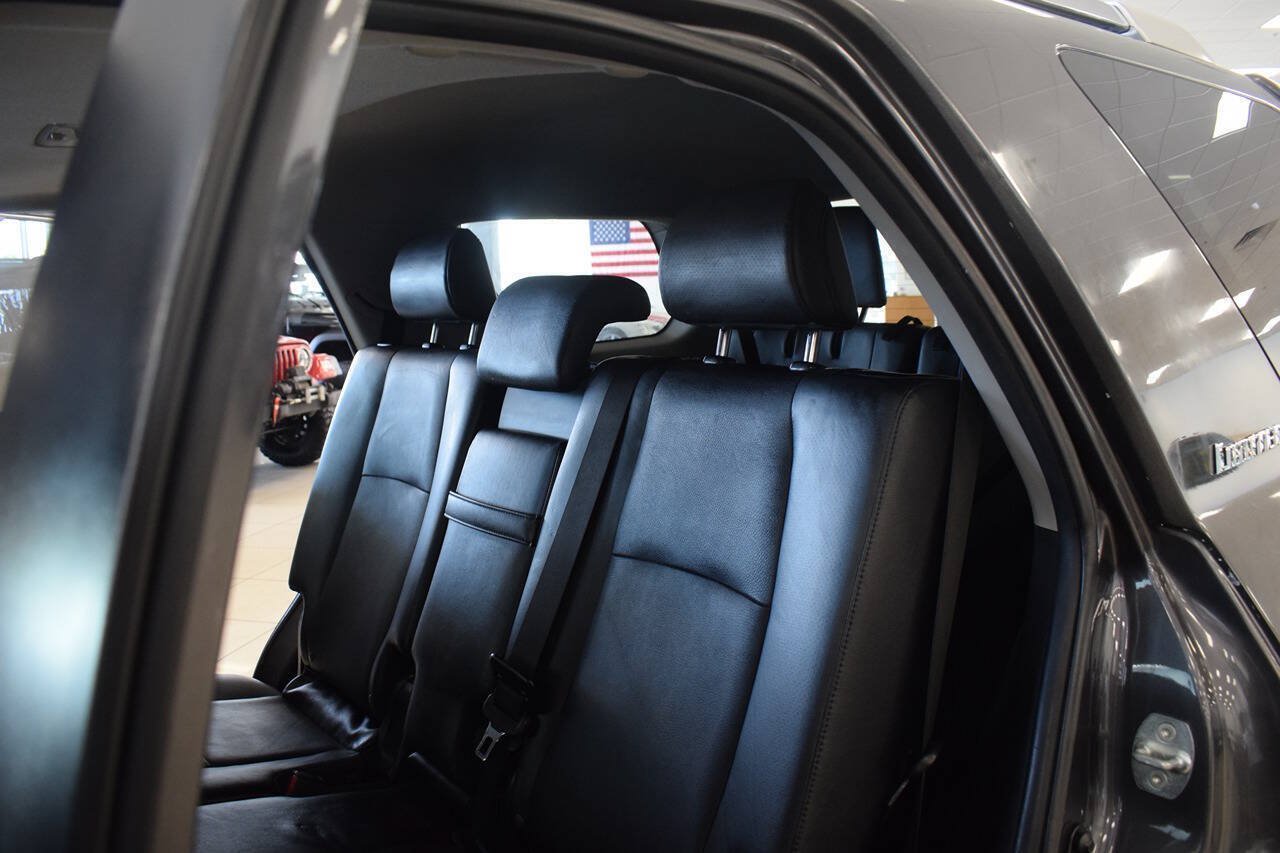 Used 2012 Toyota 4Runner Limited AWD/4WD image 39