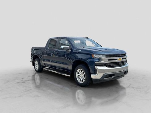 Used 2020 Chevrolet Silverado 1500 LT w/ LT Value Package AWD/4WD image 8