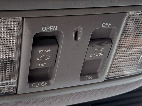 Used 2021 Honda CR-V EX image 23