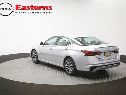 Used 2023 Nissan Altima 2.5 SV FWD image 63