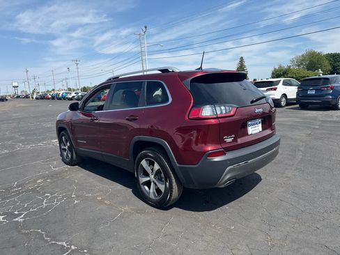 Used 2020 Jeep Cherokee Limited AWD/4WD image 3