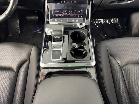 Used 2020 Audi Q7 2.0T Premium Plus w/ Premium Plus Package AWD/4WD image 21