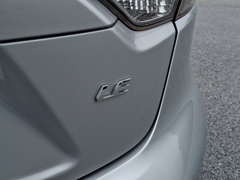 Used 2023 Toyota Corolla LE FWD image 30