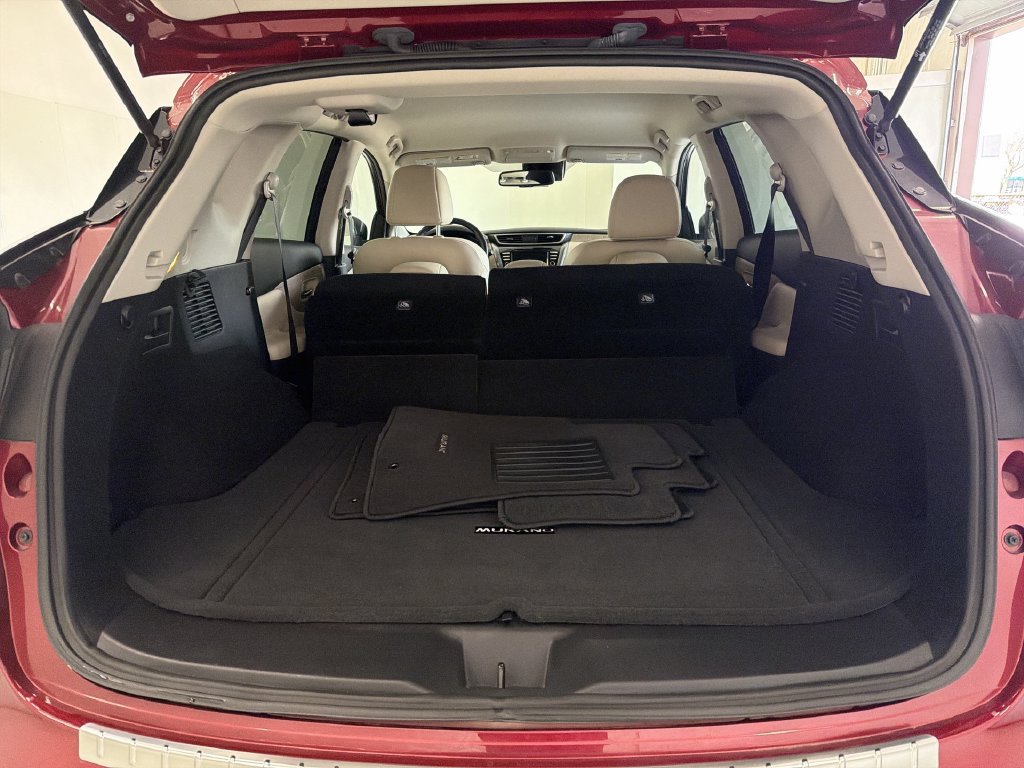 Certified 2024 Nissan Murano SV FWD image 17