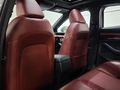 Used 2022 MAZDA MAZDA3 s image 16