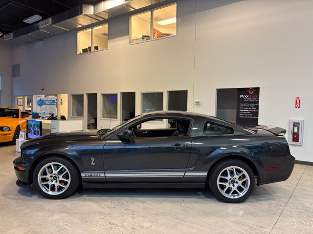 Used 2007 Ford Mustang Shelby GT500 RWD image 3