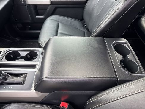 Used 2020 Ford F150 Lariat w/ Equipment Group 502A Luxury AWD/4WD image 52