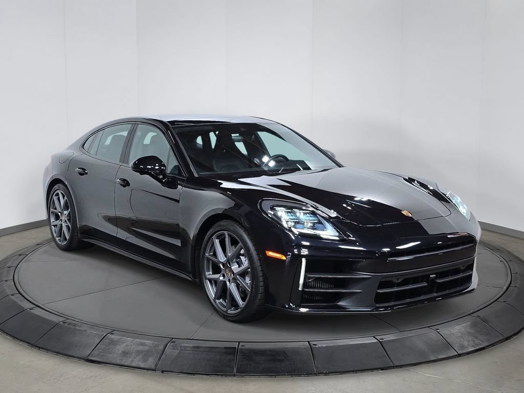 Certified 2026 Porsche Panamera RWD image 9