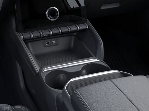 New 2026 GMC Terrain Elevation w/ LPO, Floor Liner Package image 24