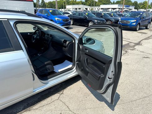 Used 2014 Volkswagen Jetta TDI image 9