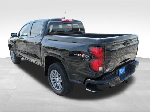 New 2026 Chevrolet Colorado LT w/ LT Convenience Package AWD/4WD image 4