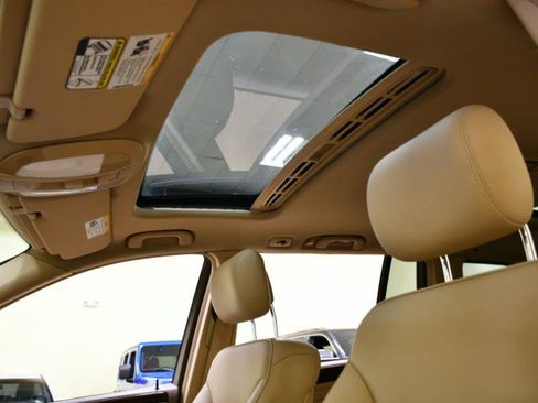 Used 2012 Mercedes-Benz GL 450 4MATIC image 16