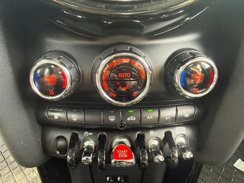Used 2020 MINI Cooper S FWD image 17