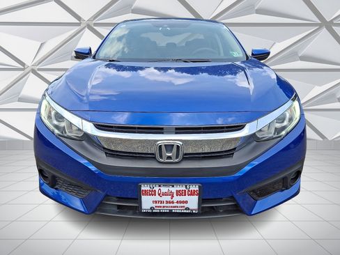 Certified 2018 Honda Civic EX image 3