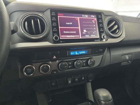 Used 2023 Toyota Tacoma TRD Off-Road image 29