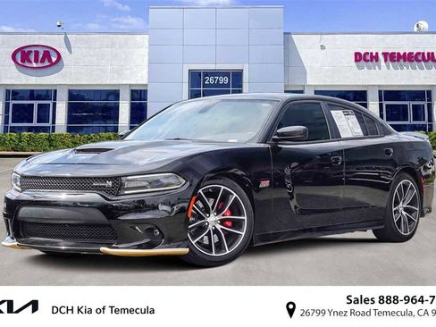 Used 2016 Dodge Charger R/T Scat Pack w/ Beats Audio Group image 1