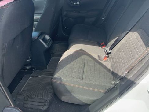 Used 2024 Honda HR-V Sport image 8