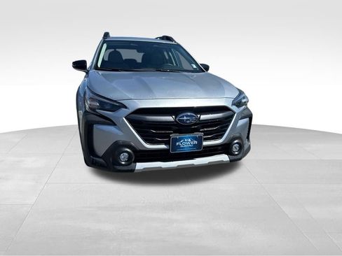 Certified 2025 Subaru Outback Limited w/ Popular Package #2 AWD/4WD image 3