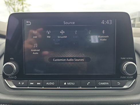 Used 2021 Nissan Rogue SL AWD/4WD image 25