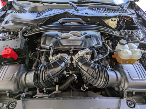 Used 2024 Ford Mustang GT Premium w/ GT Performance Package RWD image 13
