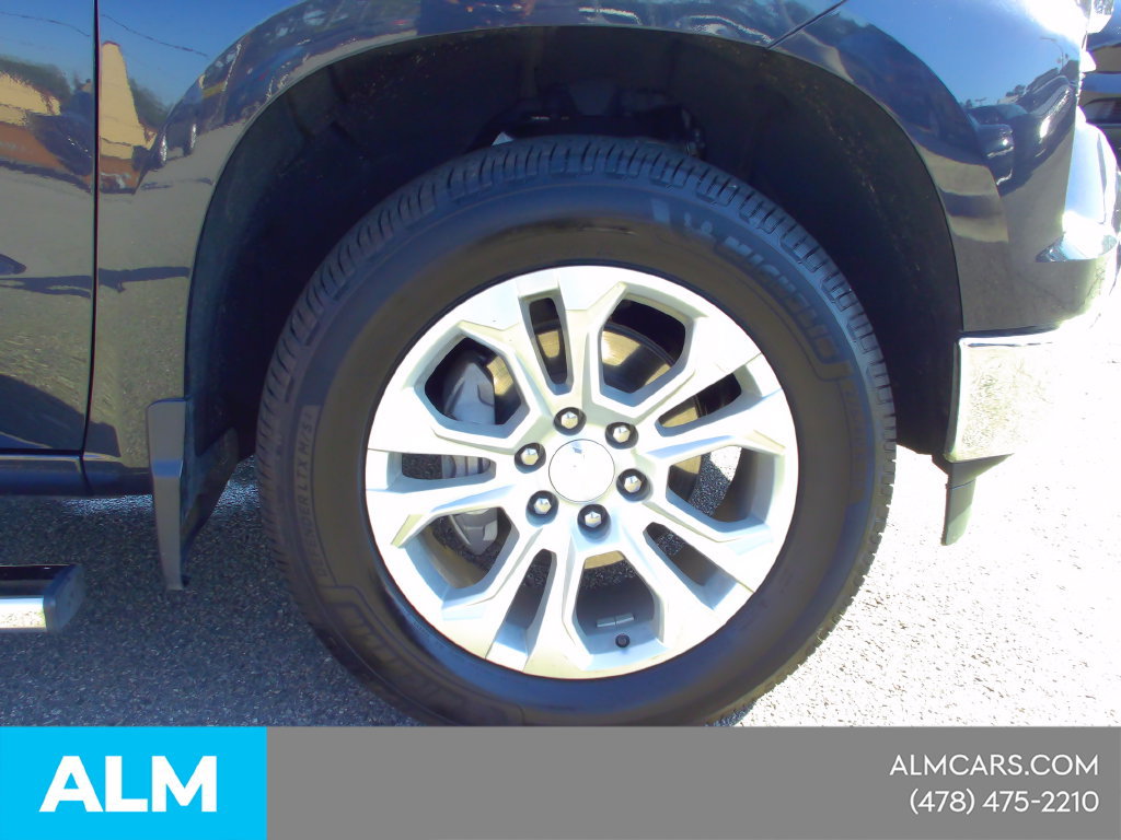 Used 2024 Chevrolet Silverado 1500 LTZ AWD/4WD image 11