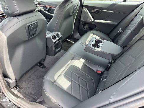 New 2026 BMW 540i xDrive w/ M Sport Package image 19