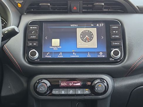 Used 2024 Nissan Kicks SR FWD image 13