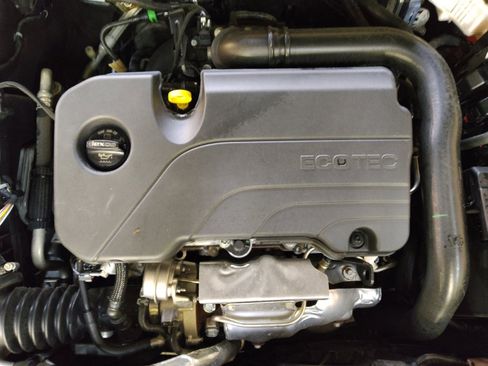 Used 2024 Chevrolet Malibu LT image 30