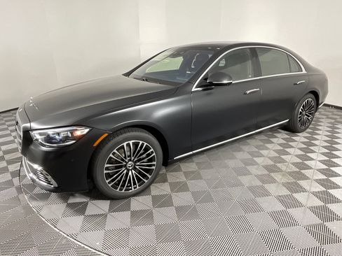 Used 2024 Mercedes-Benz S 580 4MATIC Sedan image 9