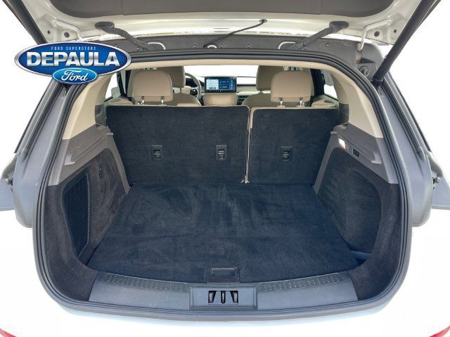 Used 2023 Lincoln Corsair AWD w/ Equipment Group 101A image 6