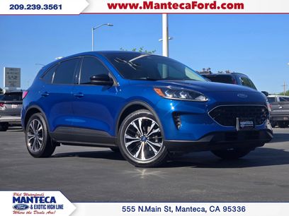 Used 2022 Ford Escape SE w/ SE Sport Appearance Package