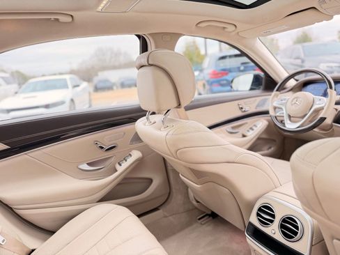 Used 2020 Mercedes-Benz S 560 4MATIC Sedan image 39