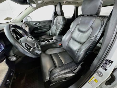 Used 2021 Volvo XC60 T5 Inscription AWD/4WD image 16