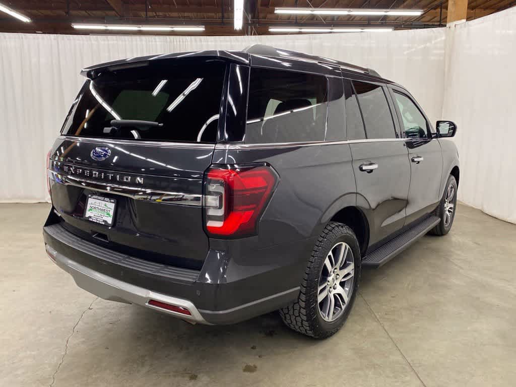 Used 2024 Ford Expedition Limited AWD/4WD image 6