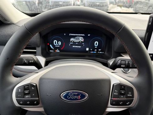 New 2026 Ford Explorer Active image 23