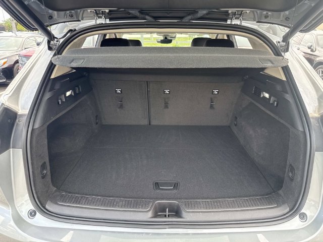Used 2023 Buick Envision Avenir AWD/4WD image 8