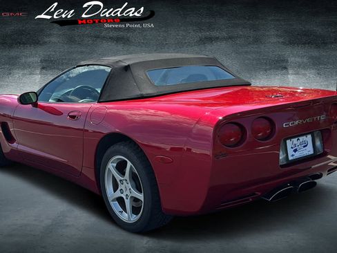 Used 2001 Chevrolet Corvette Convertible w/ Preferred Equipment Group2 RWD image 3