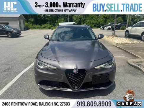 Used 2021 Alfa Romeo Giulia Ti AWD/4WD image 8
