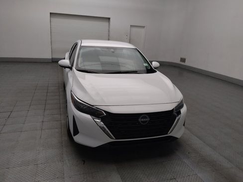 Used 2024 Nissan Sentra S FWD image 14