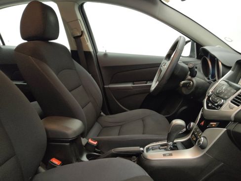 Used 2015 Chevrolet Cruze LT FWD image 21