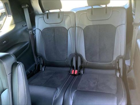 Certified 2025 Jeep Grand Cherokee L Altitude AWD/4WD image 32